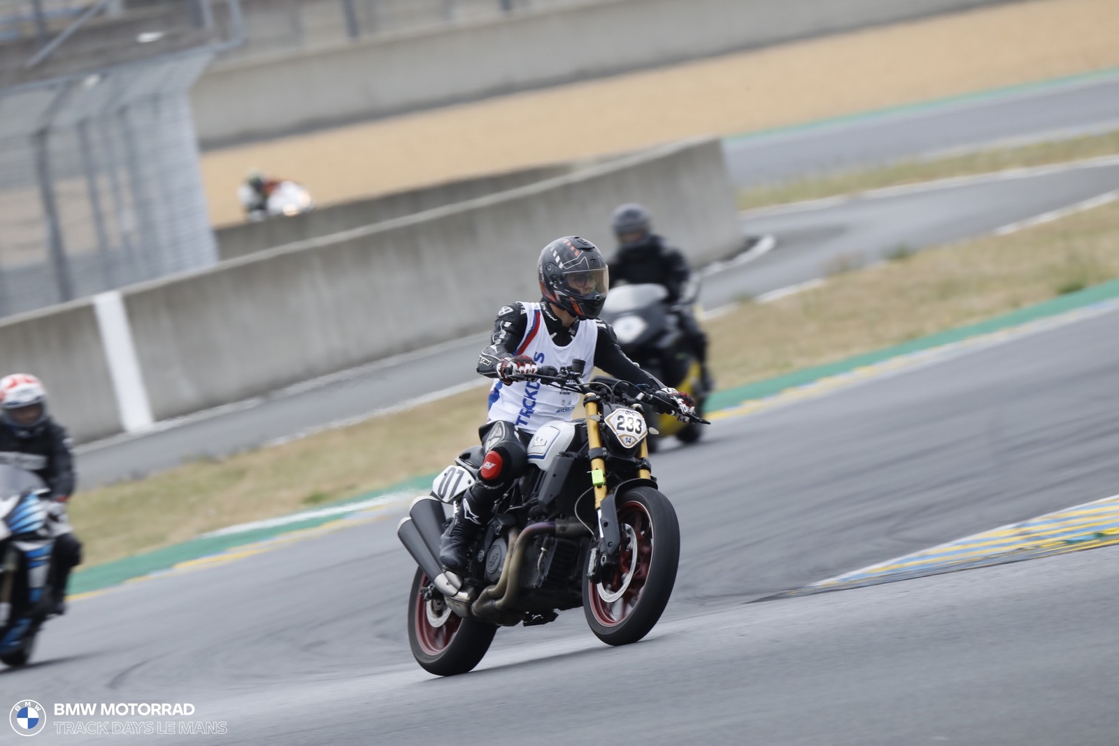 BMW Motorrad Track Days