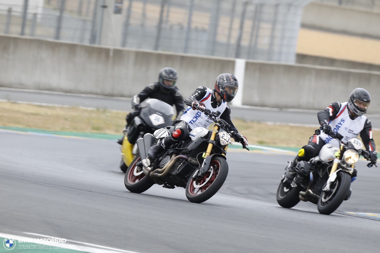 BMW Motorrad Track Days