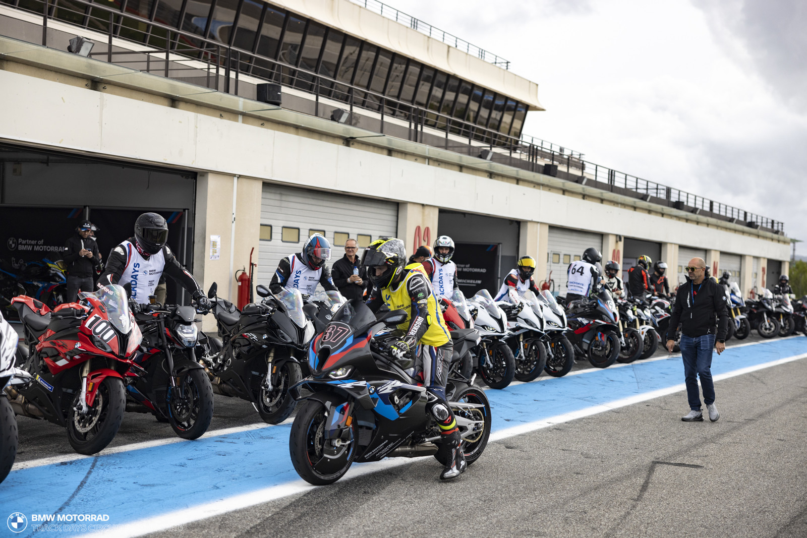 BMW Motorrad Track Days