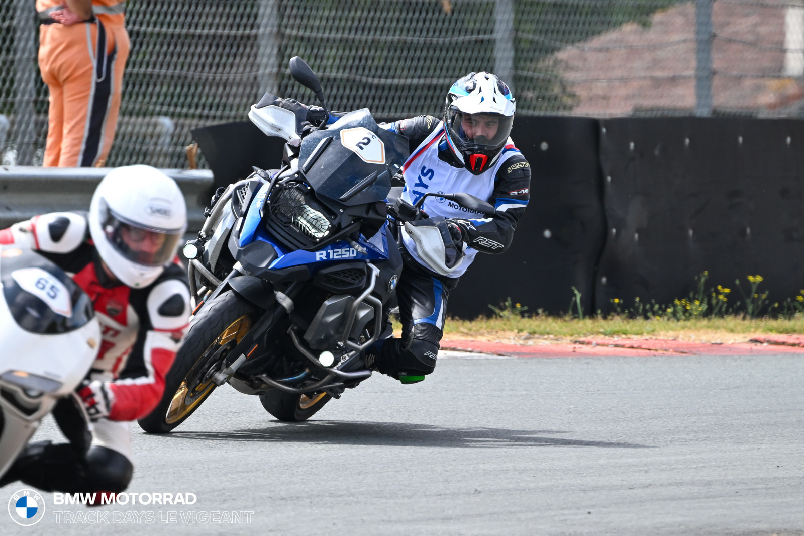 BMW Motorrad Track Days