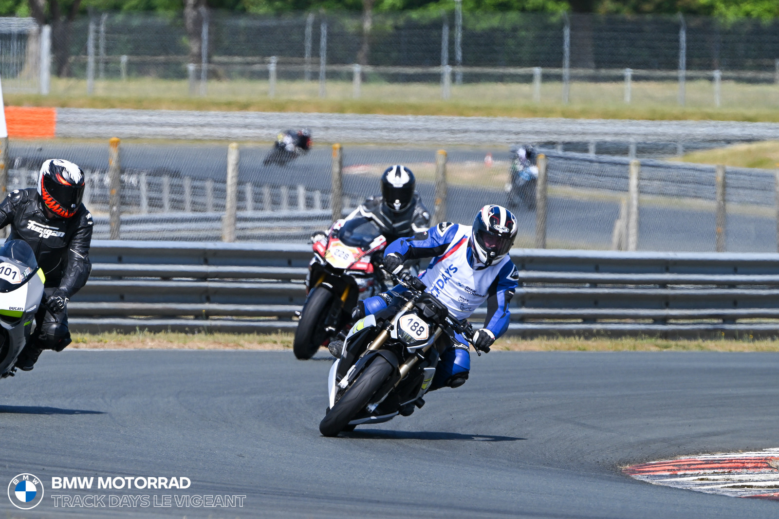 BMW Motorrad Track Days