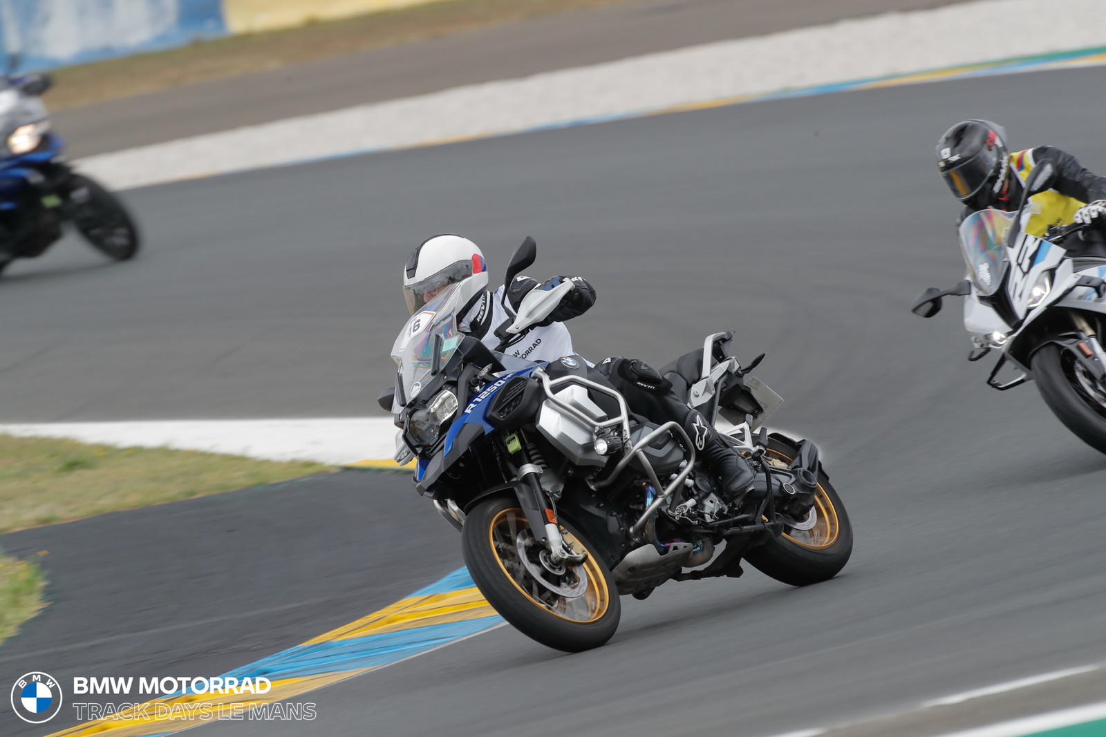 BMW Motorrad Track Days