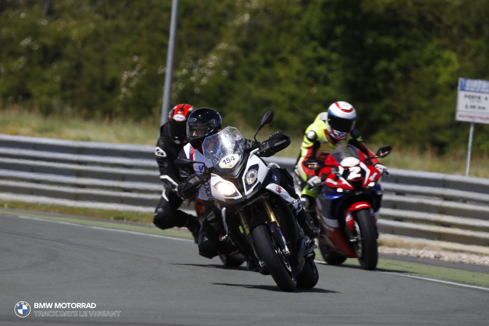 BMW Motorrad Track Days