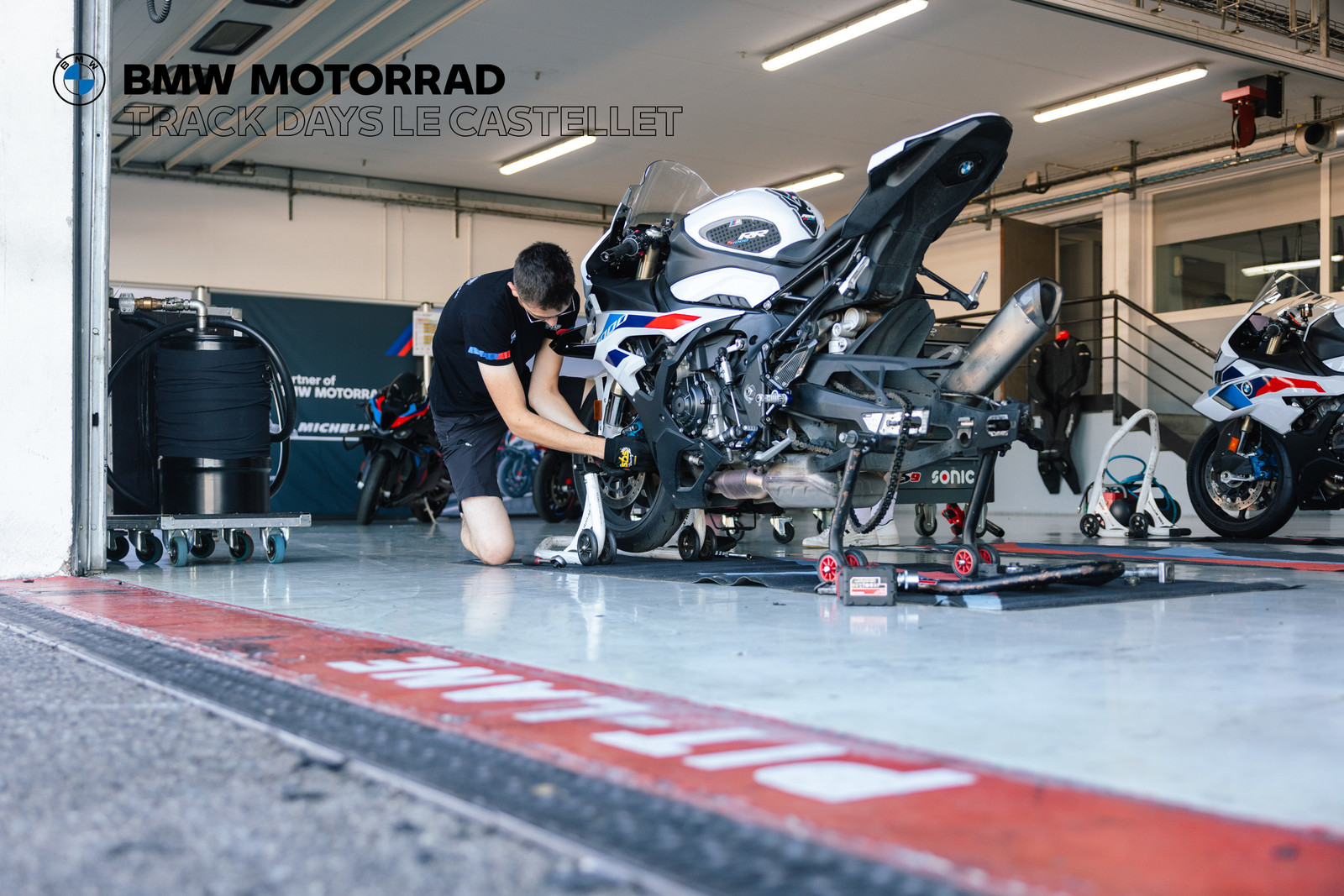 BMW Motorrad Track Days