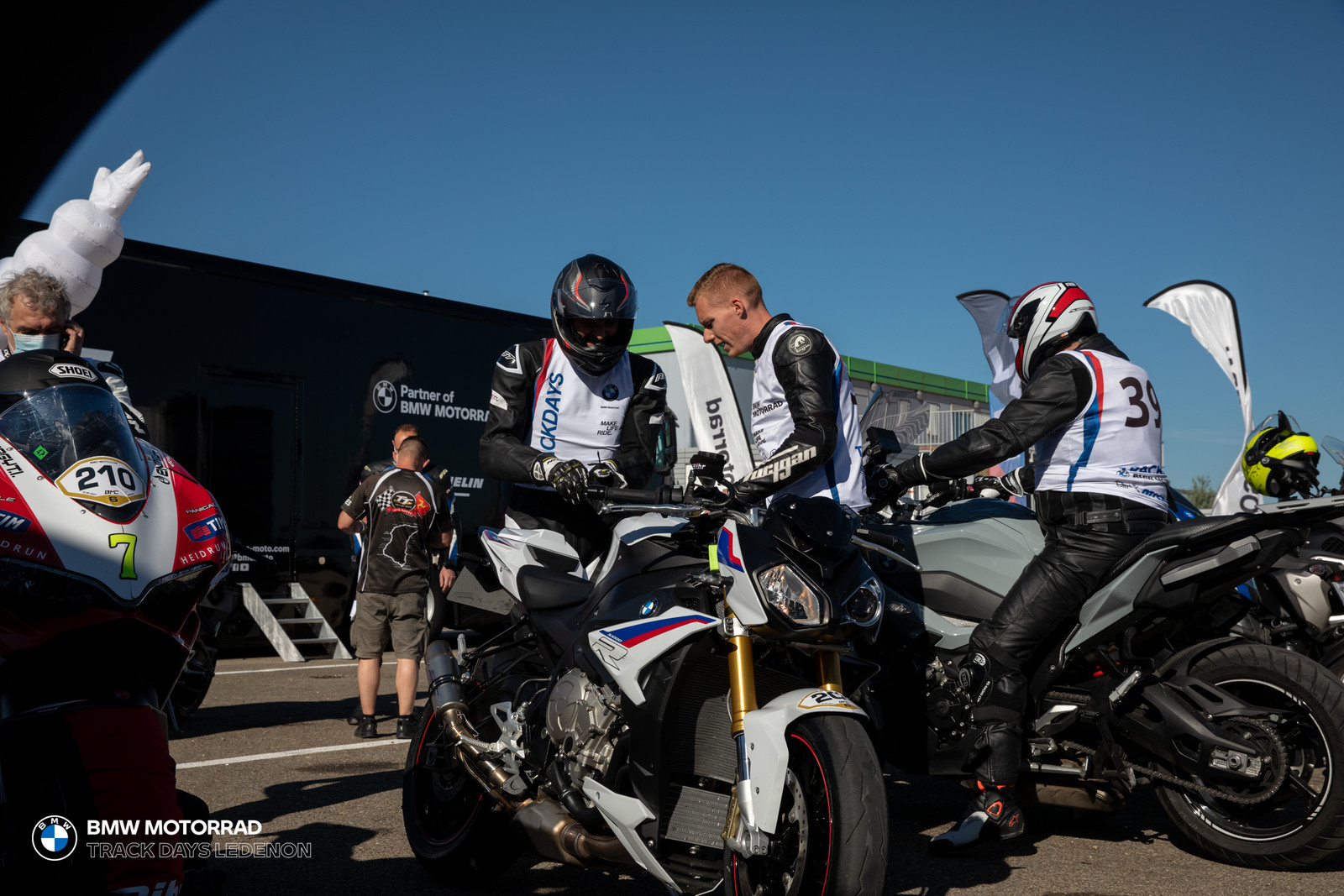 BMW Motorrad Track Days
