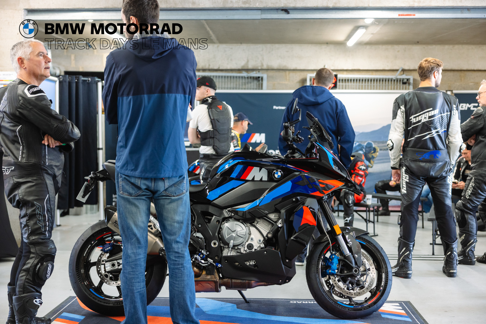 BMW Motorrad Track Days