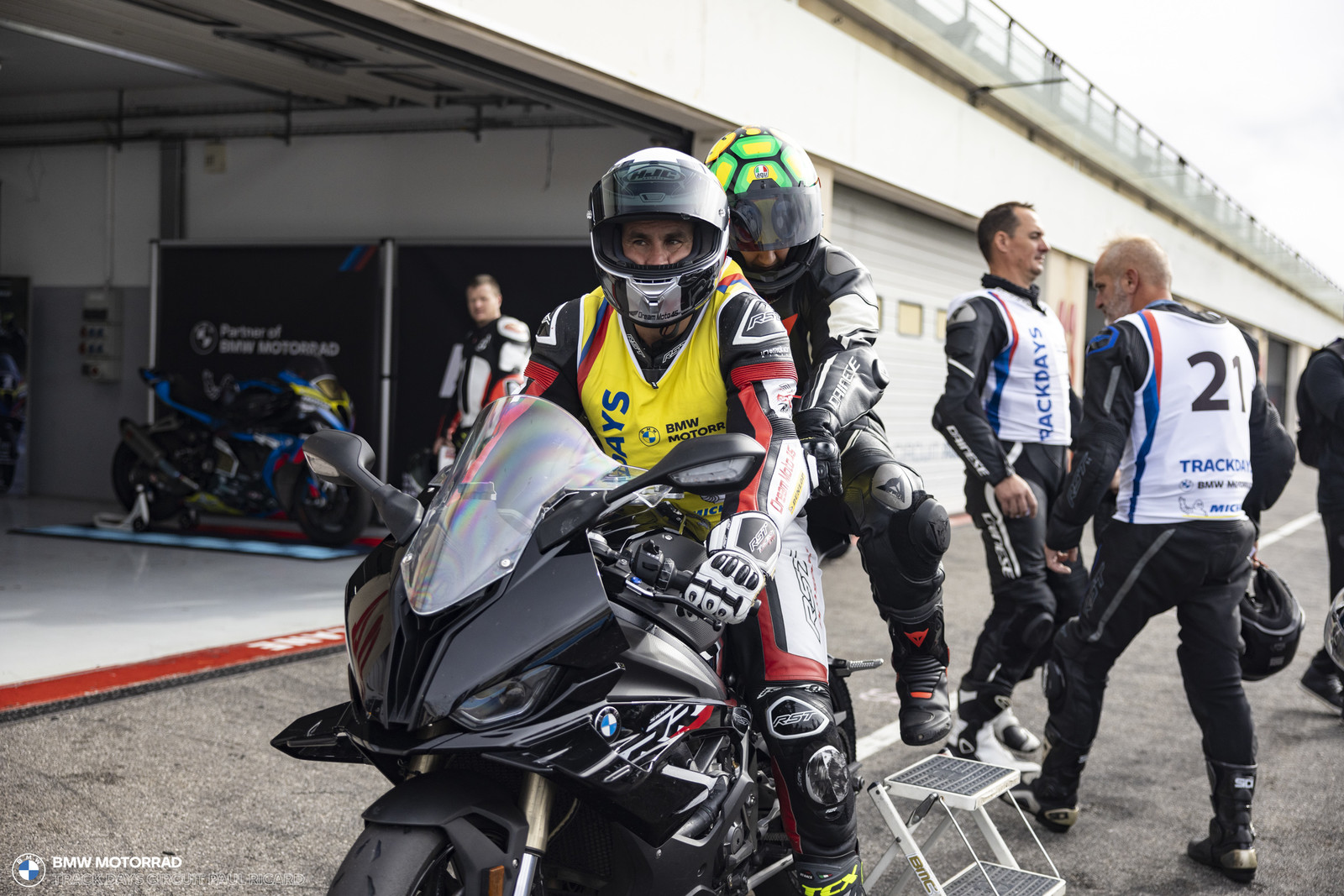 BMW Motorrad Track Days