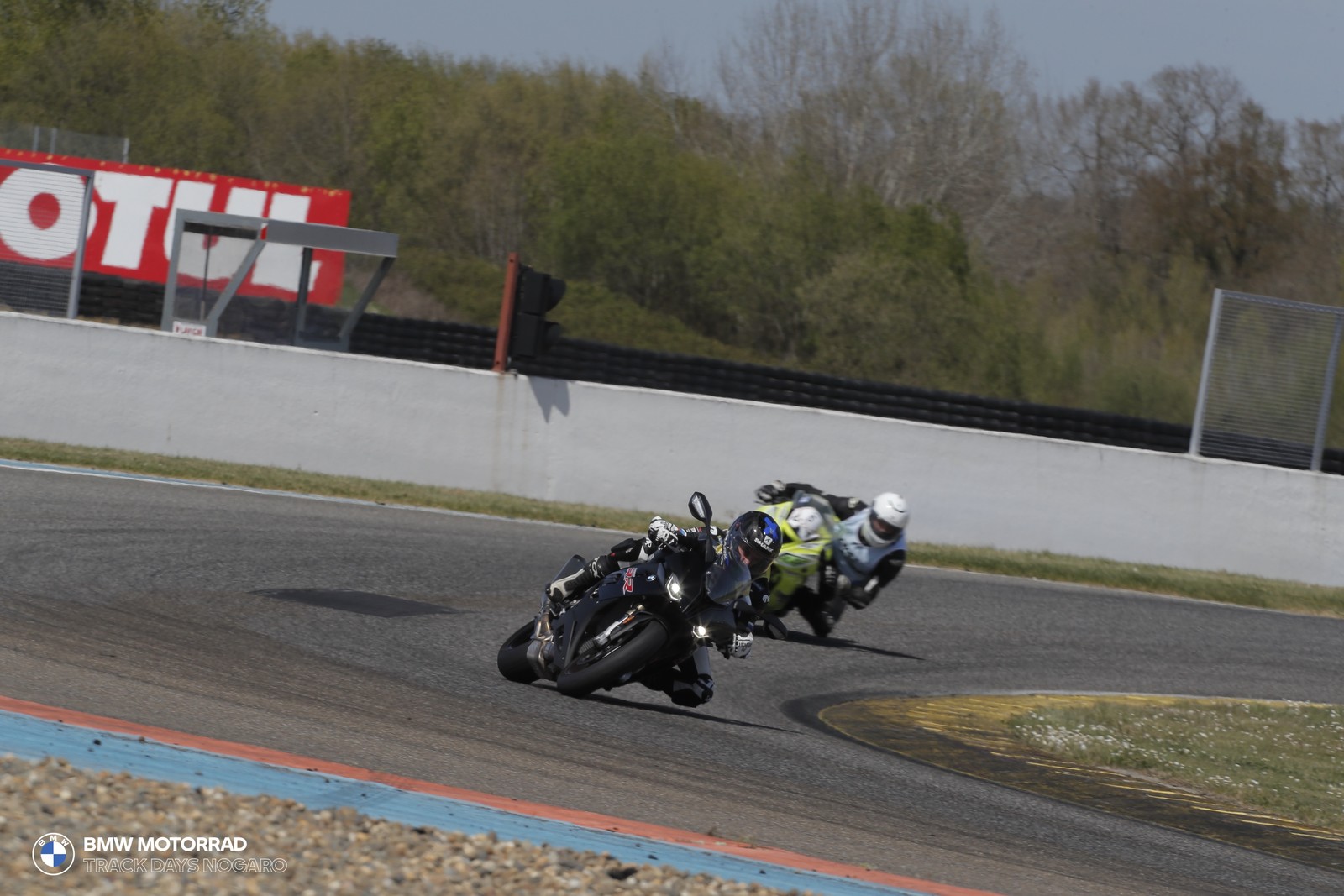 BMW Motorrad Track Days
