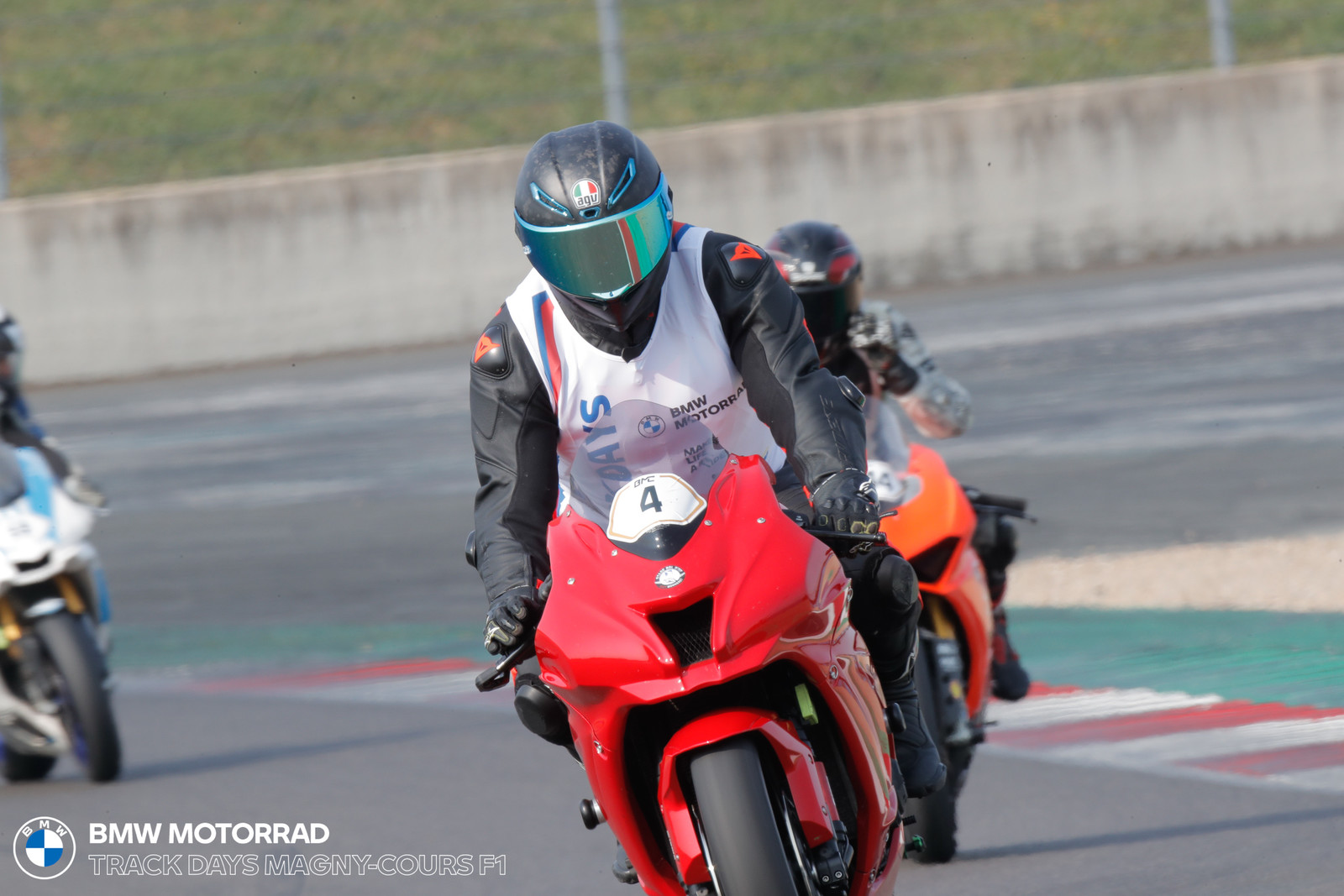 BMW Motorrad Track Days